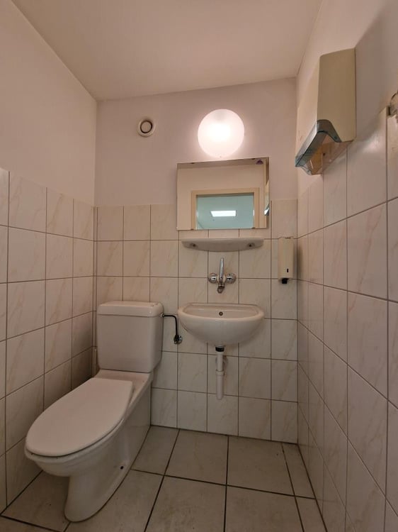 Attraktive Gewerbefläche in zentraler Lage vielseitig nutzbar 9