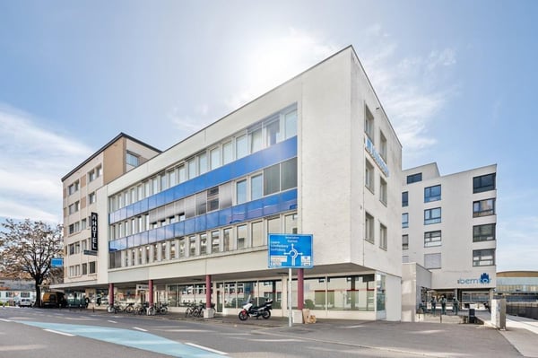 Attraktive Büro- und Gewerbeflächen an zentraler Lage 1