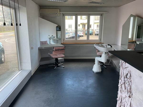 Coiffeursalon per sofort zu vermieten! 2