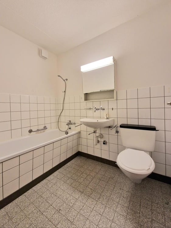 Studiowohnung mit Balkon per sofort zu vermieten! 6