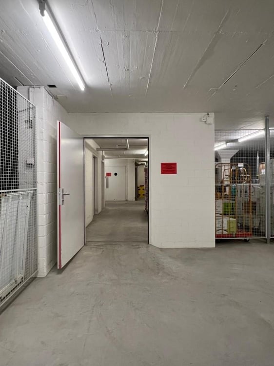 Optimale 400m2 Lagerfläche in Toplage per sofort zu vermieten! 7
