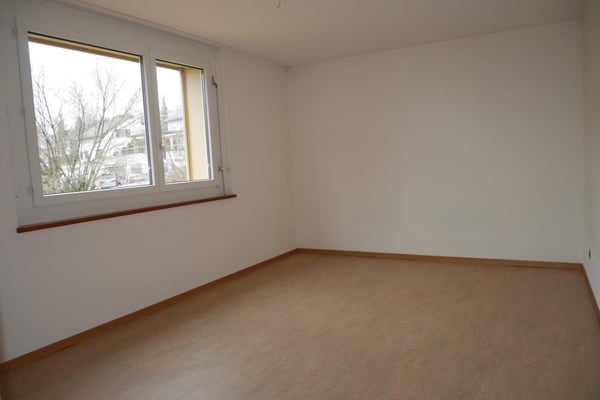 Schöne Wohnung mit Balkon zu vermieten 6