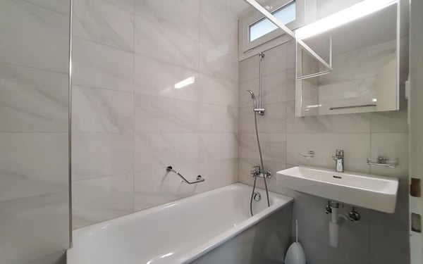 Wunderschöne, moderne Wohnung mit Balkon an zentraler Lage 8