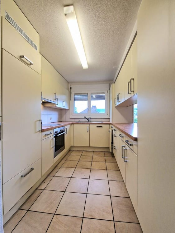 Charmante Dachwohnung zu vermieten! 4