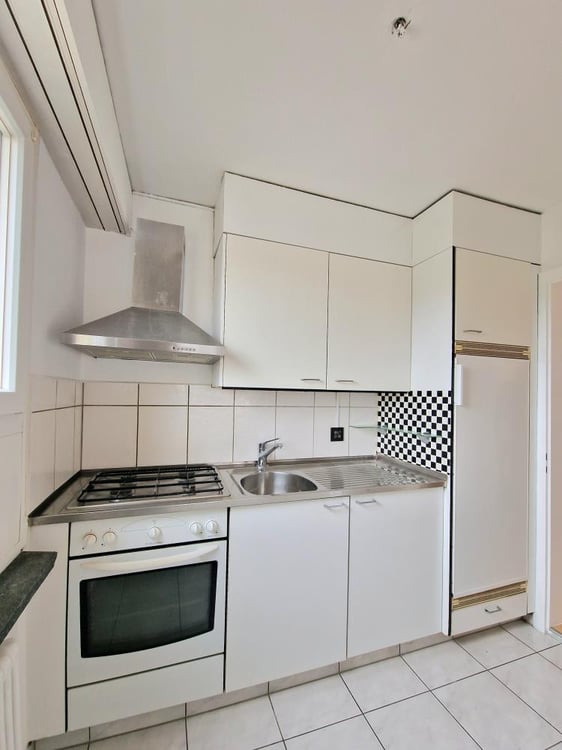 Top attraktive, aufgefrischte 3.5-Zimmerwohnung! 9
