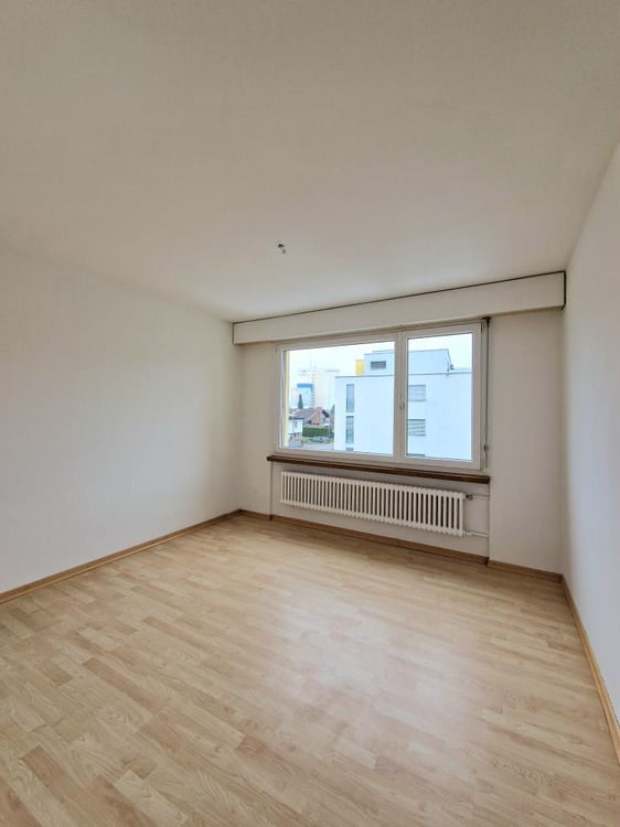 Top attraktive, aufgefrischte 3.5-Zimmerwohnung! 7