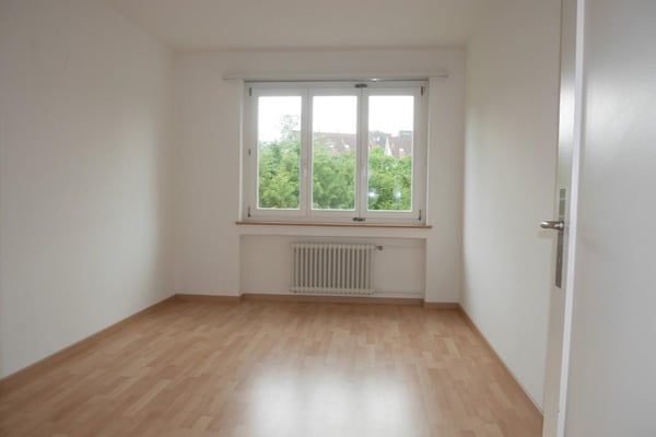Schöne Wohnung mit Balkon in Winterthur 4