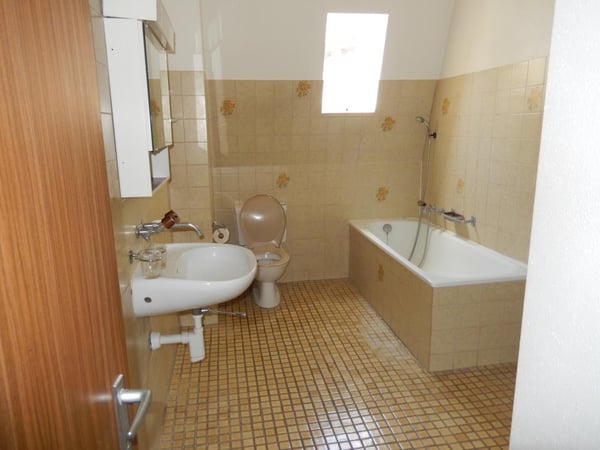 Grossflächige Wohnung im Herzen von Basel! 6