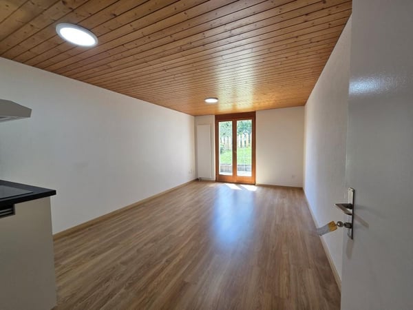 Neu renovierte Wohnung zu Vermieten! 2