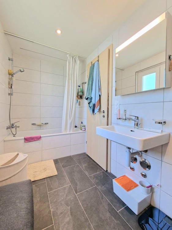 Wunderschöne, moderne Wohnung mit Balkon an zentraler Lage! 10