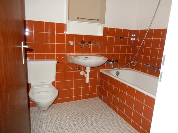 Balkonwohnung mit prächtiger Bergsicht!