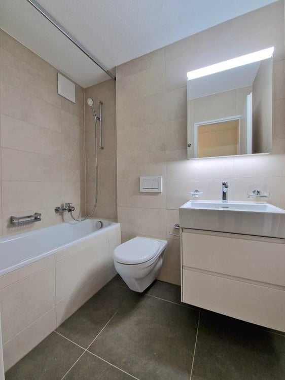 Charmante, neu renovierte 3-Zimmerwohnung 7