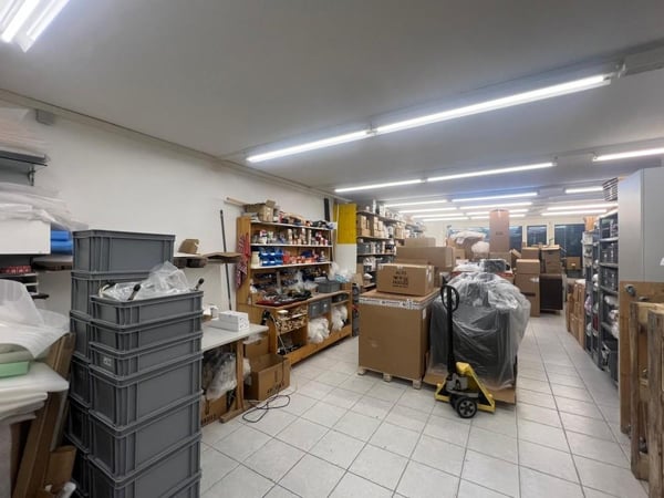 Attraktive Ladenfläche mit Top-Lage im Siebnen Center! 12