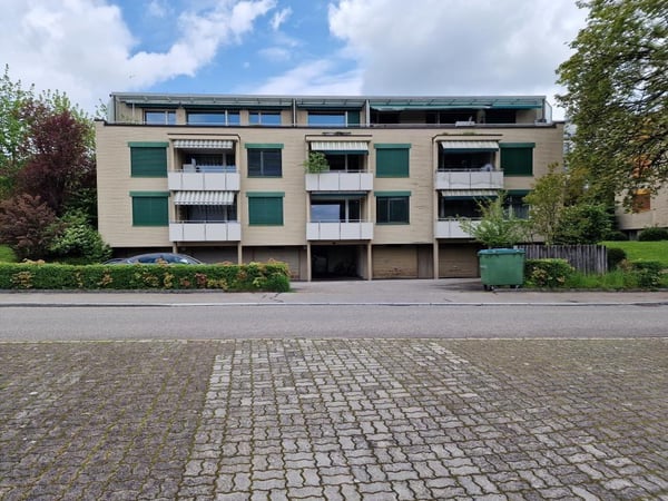 Schöne Wohnung mit Balkon zu vermieten 1