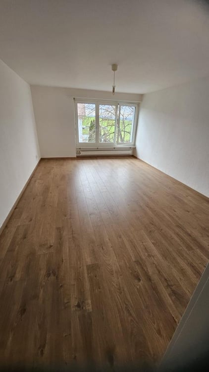 Grosse, helle Familienwohnung 6