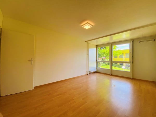 Charmante  Wohnung mit Balkon und Aussicht 4