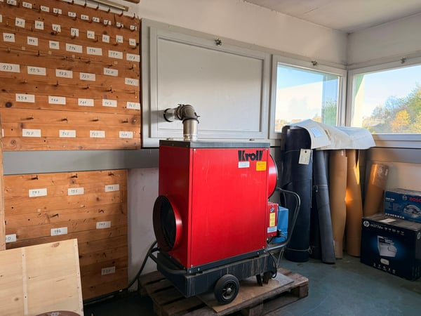 Gewerberaum mit Rampe und Warenlift in Elsau 4