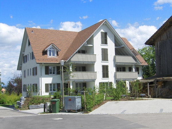Moderne Erdgeschosswohnung mit Sitzplatz und Naherholungsgebiet in unmittelbarer Umgebung 1