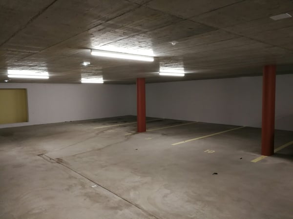 Einstellplatz in Tiefgarage bei Bahnhof Attikon/Rickenbach 3