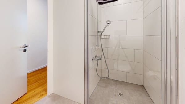 Doppelstudio (Hotelzimmer) an bester Lage in Goldau! (Anmeldung nicht möglich) 4