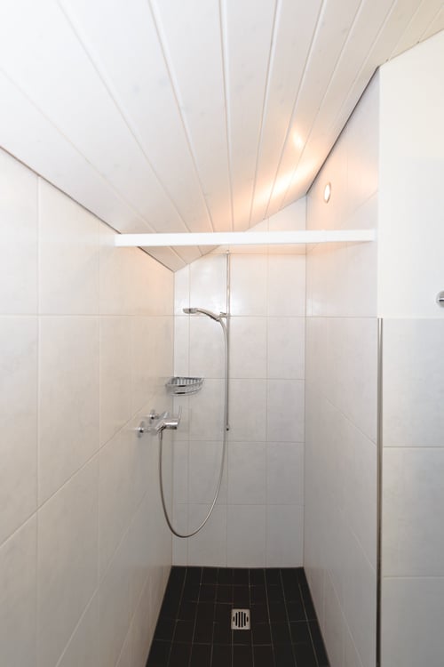 Grosszügige und helle 3 ½-Zimmer Dachwohnung am Rande des alten Dorfkerns von Elgg 9