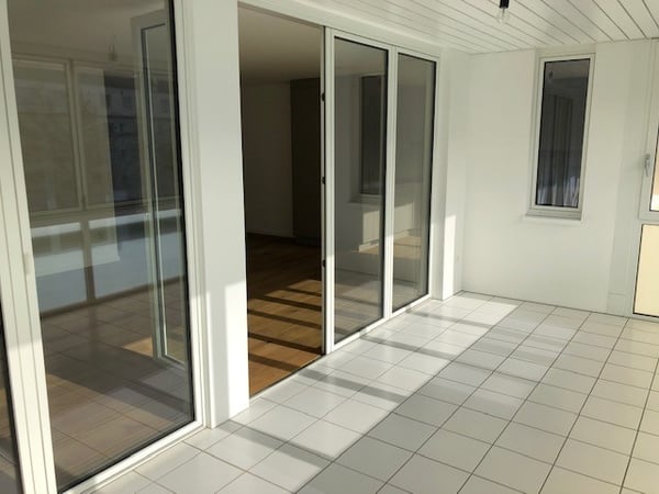 Moderne 4.5- Zimmerwohnung mit Wintergarten 5