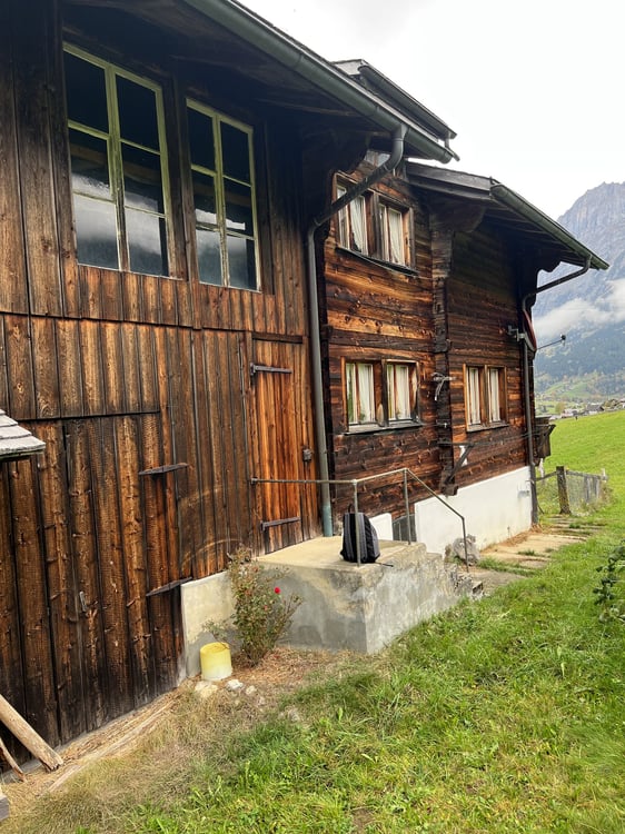 RESERVIERT! BAUERNHAUS mit atemberaubendem Bergpanorama in Grindelwald 6