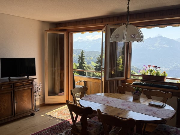 Charmante 3.5-Zimmer-Dachwohnung mit traumhafter Aussicht in Beatenberg 15