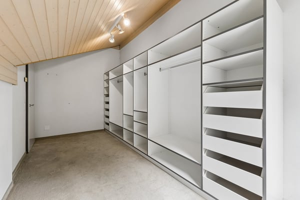 5.5-Zimmer - Maisonette Terrassenwohnung mit 51 m2 Terrasse und 315 m2 Gartenanteil 19