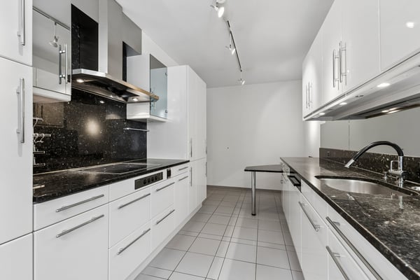 5.5-Zimmer - Maisonette Terrassenwohnung mit 51 m2 Terrasse und 315 m2 Gartenanteil 4