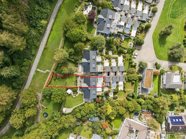 5.5-Zimmer - Maisonette Terrassenwohnung mit 51 m2 Terrasse und 315 m2 Gartenanteil 25