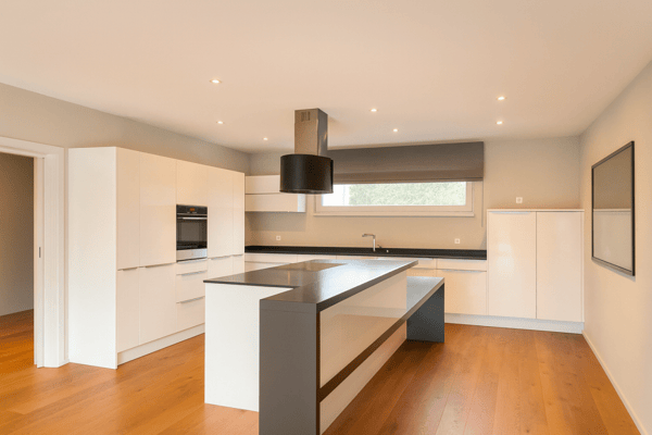 Wunderschönes Einfamilienhaus an der Landwirtschaftszone und toller Aussicht 2