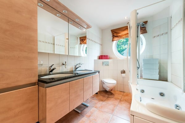 Zentral gelegene Wohlfühloase gesucht? 11