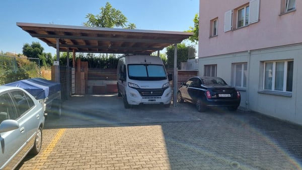 Mein Haus, Mein Boot, Mein Auto! 17