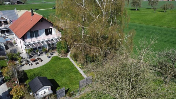 Mein Haus, Mein Boot, Mein Auto! 16