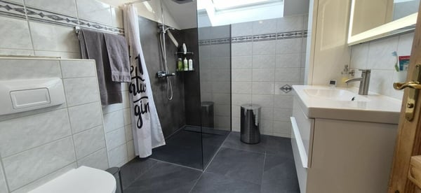 Mein Haus, Mein Boot, Mein Auto! 11