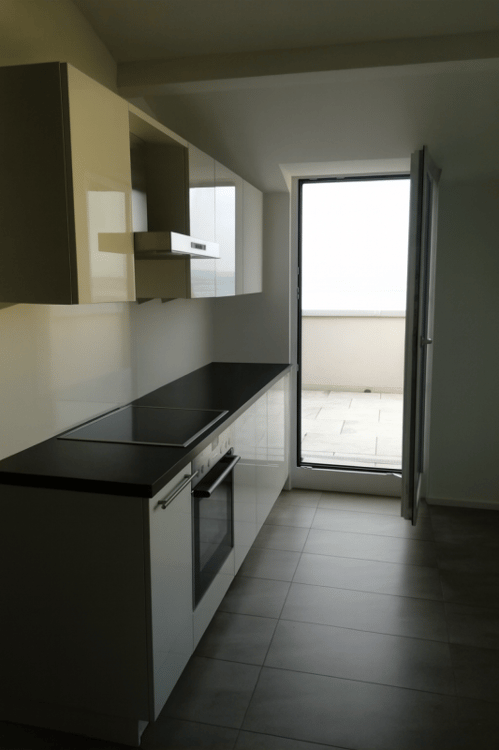 2.5 Zi-Wohnung mit Galerie und Dachterrasse (vorbereitet) 3