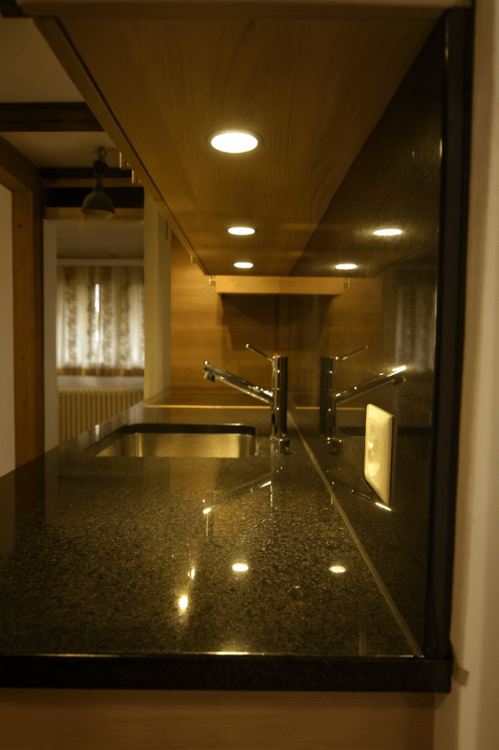 Häxehüsli am Bach 6