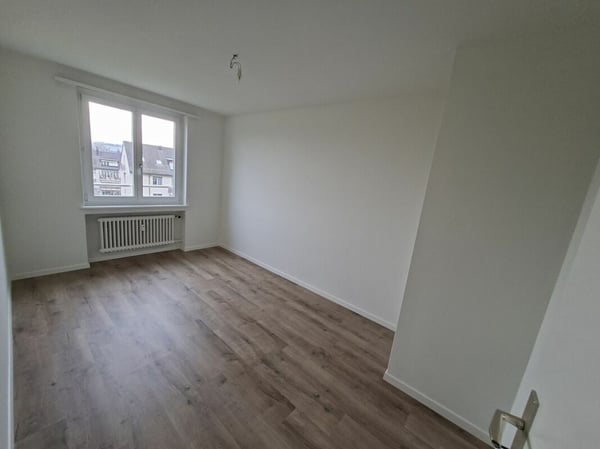 Preiswerte sanierte Wohnung an erhöhter Lage 10