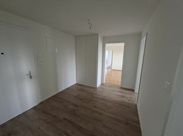 Preiswerte sanierte Wohnung an erhöhter Lage 12