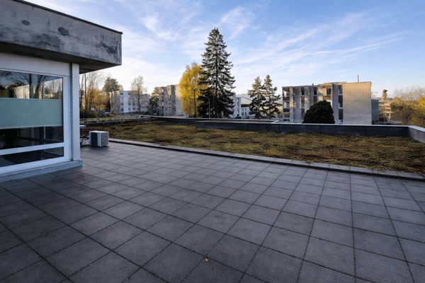 Renditestarkes Gewerbeobjekt 8