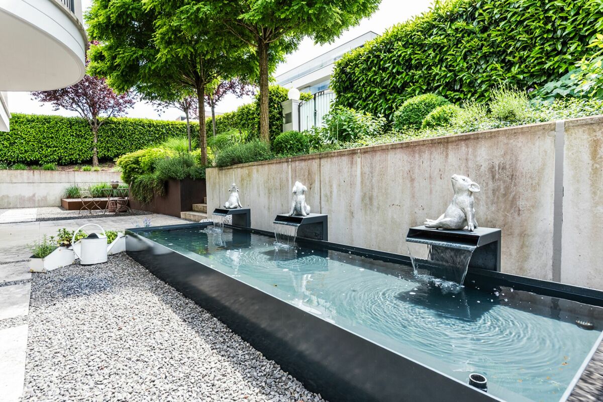 Luxusvilla mit Pool an Top-Seesichtlage