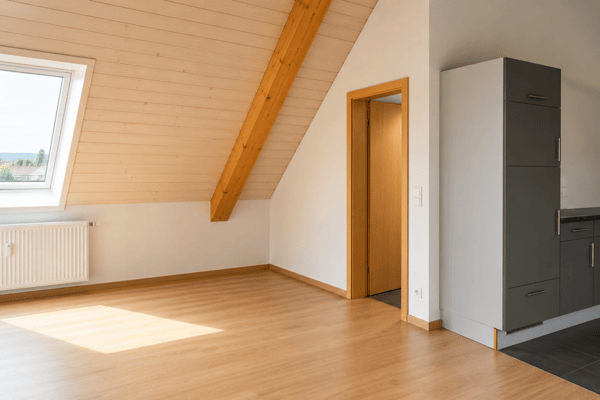 Moderne Dachwohnung auf dem Land 4