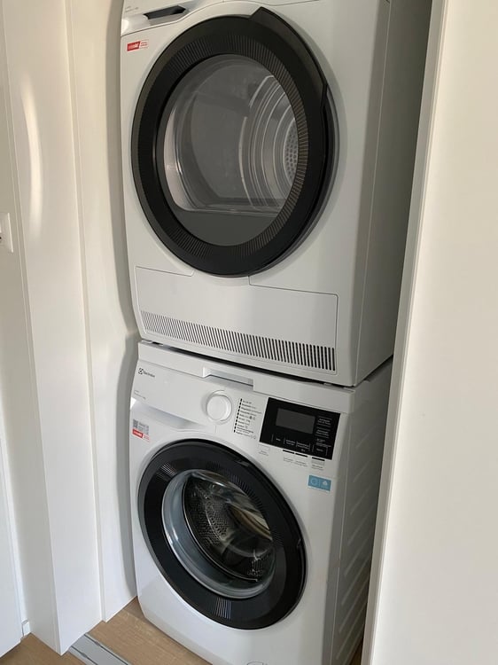 Exklusives Wohnen in Eigentumsqualität - 2.5 Zimmer- Neubauwohnung in Zürich-Seebach 9