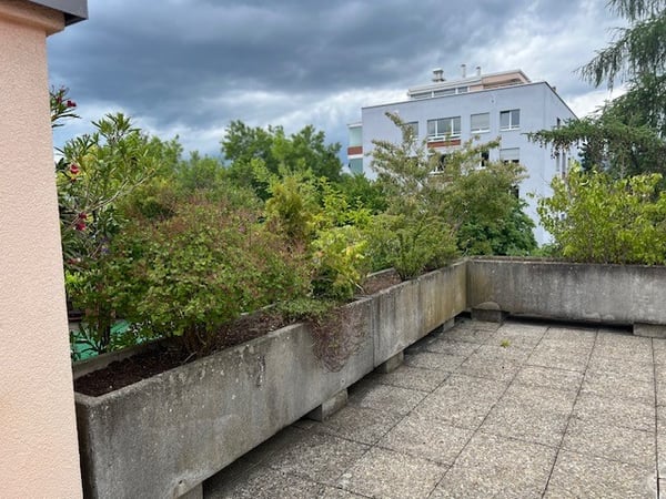 Helle 3-Zimmer-Wohnung mit grosser Dachterrasse in Zürich-Oerlikon 12