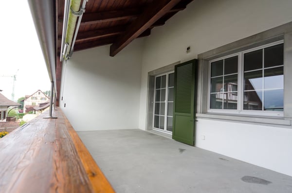 Charmante 4-Zimmer-Maisonette-Wohnung in Oberweningen 6