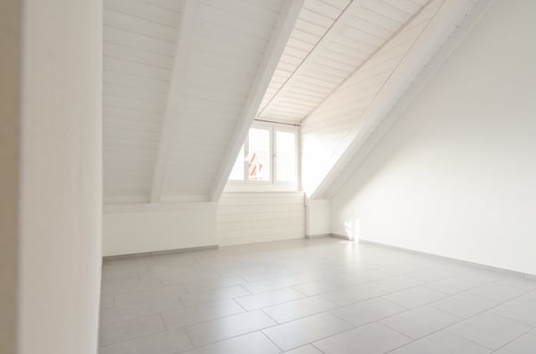Charmante 4-Zimmer-Maisonette-Wohnung in Oberweningen 12