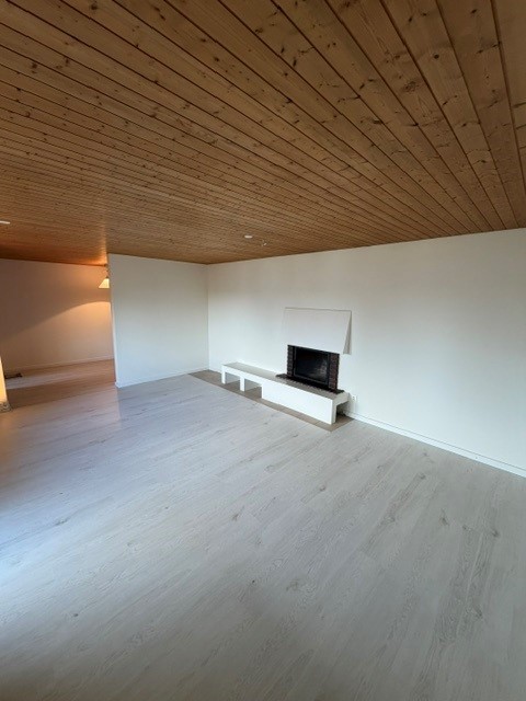 Idyllische 4.5-Zimmer-Wohnung mit Balkon und Garagenbox in Oberhasli 6
