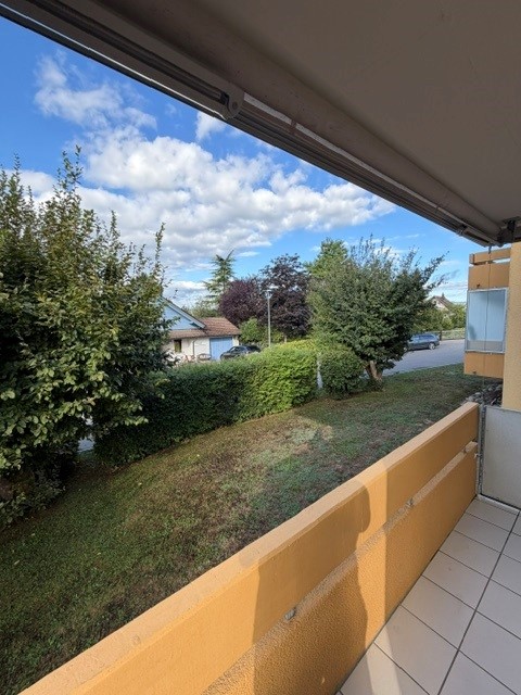Idyllische 4.5-Zimmer-Wohnung mit Balkon und Garagenbox in Oberhasli 2