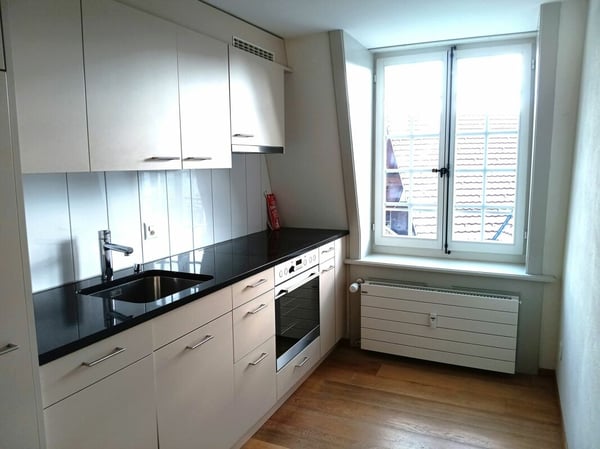 Schmucke 1.5 Zimmer Wohnung 3